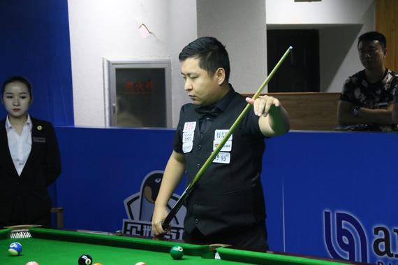 的背景板 的背景板