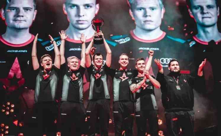 努力磨合 努力磨合